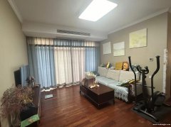 出售新房源御景园，上证80.88平，公摊，柴间一个，有中央